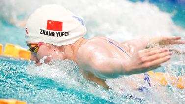 他们通过交 他们通过交