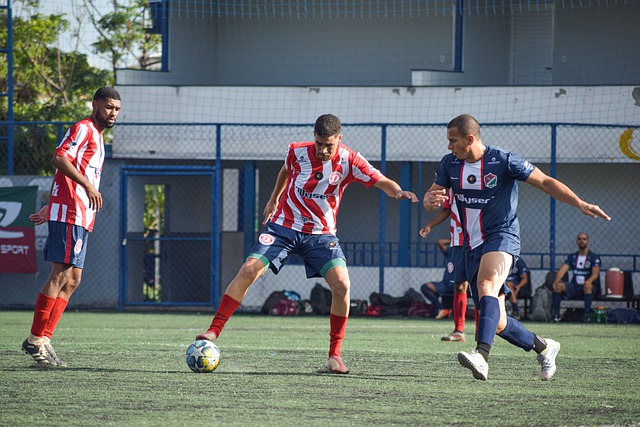 帕尔马2-0博洛尼亚终结7轮不胜，齐沃取得执教开门红.